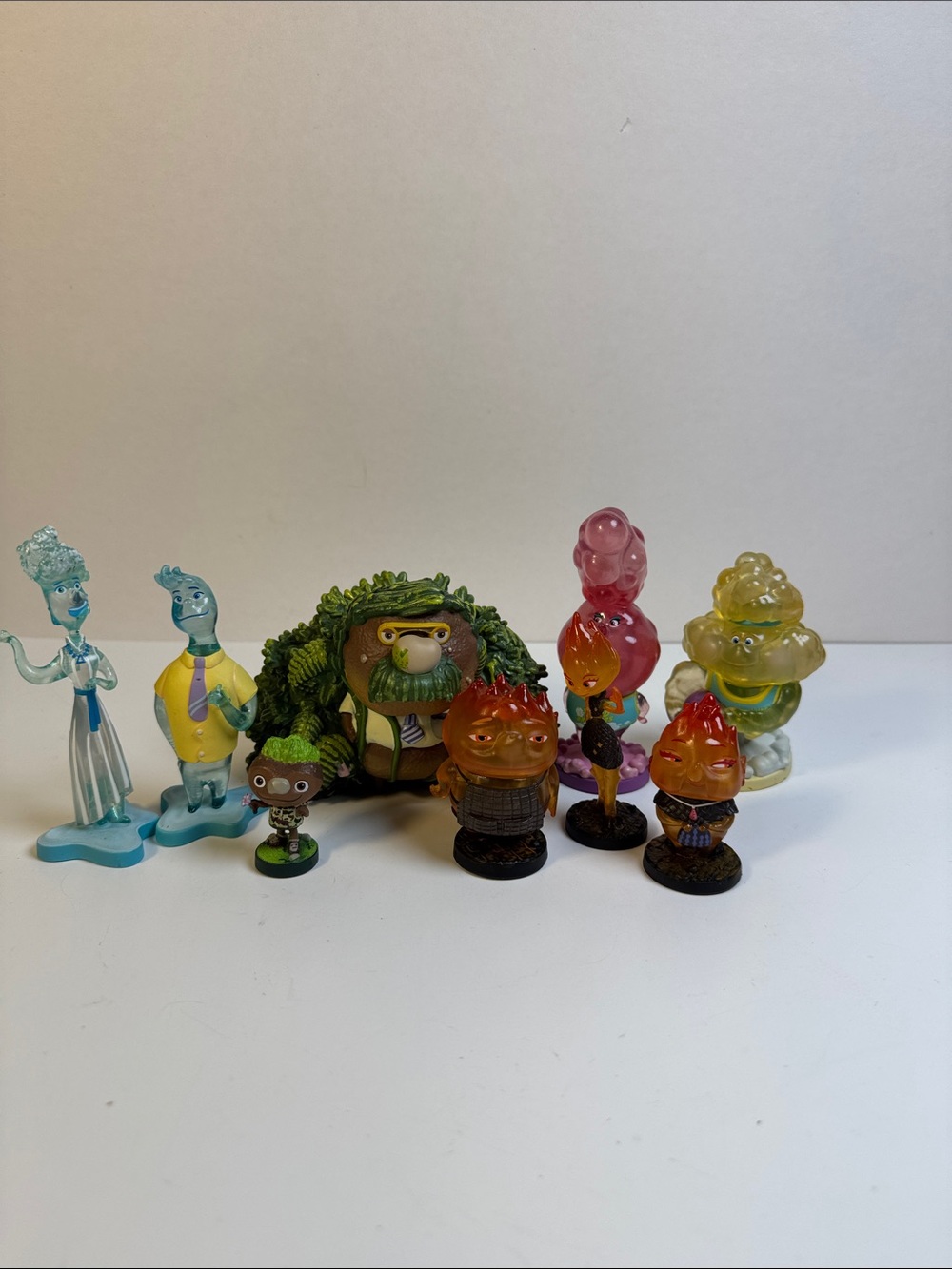 Disney Store Pixar Elemental Deluxe Figurine Playset